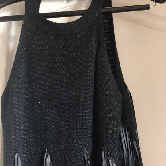 Black dress with fringe open back - Picture 2 of 8